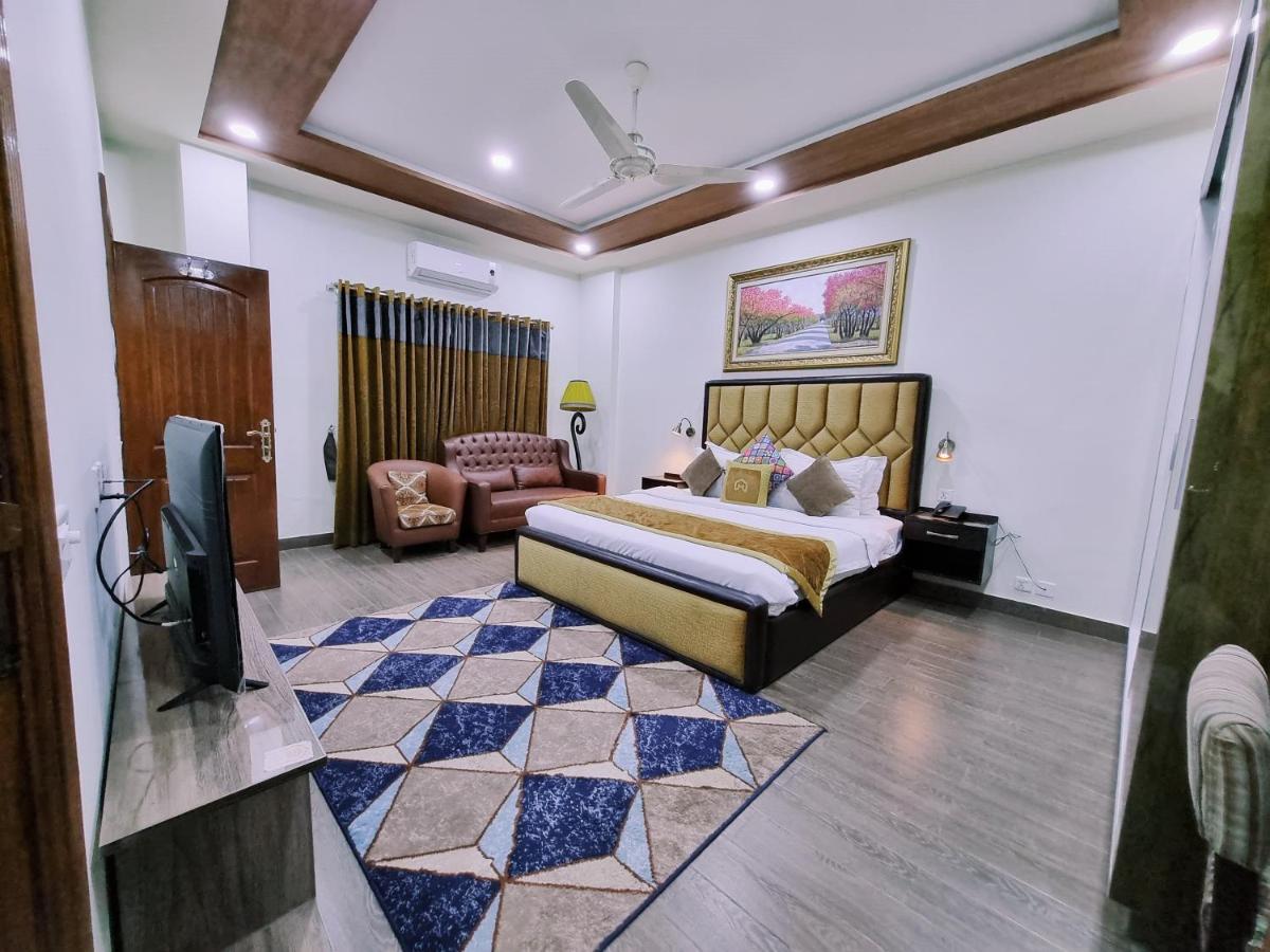 Hayyat Luxury Hotel Suites 라호르 외부 사진