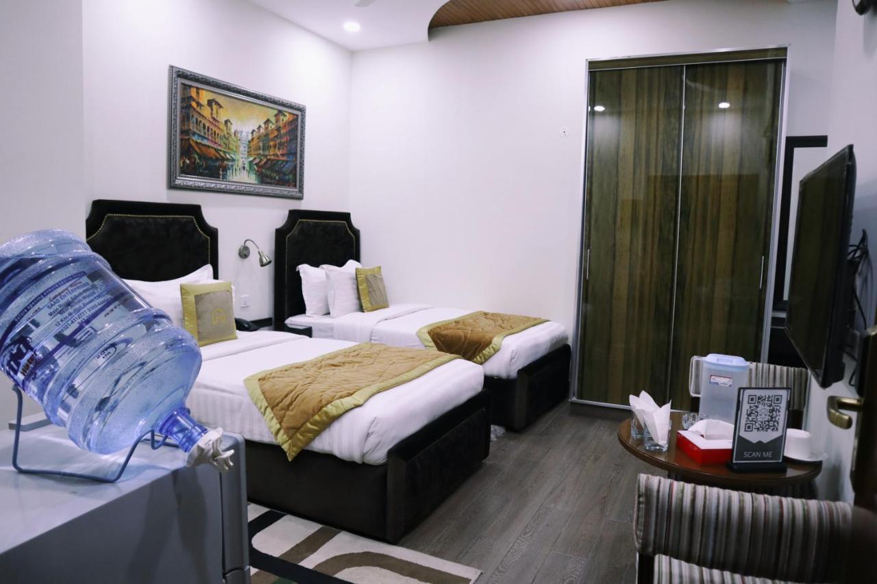 Hayyat Luxury Hotel Suites 라호르 외부 사진